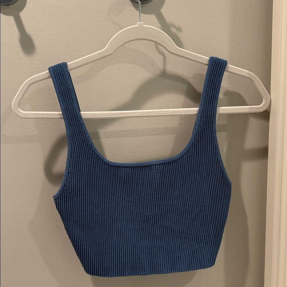 Babaton Navy Ribbed Crop Top